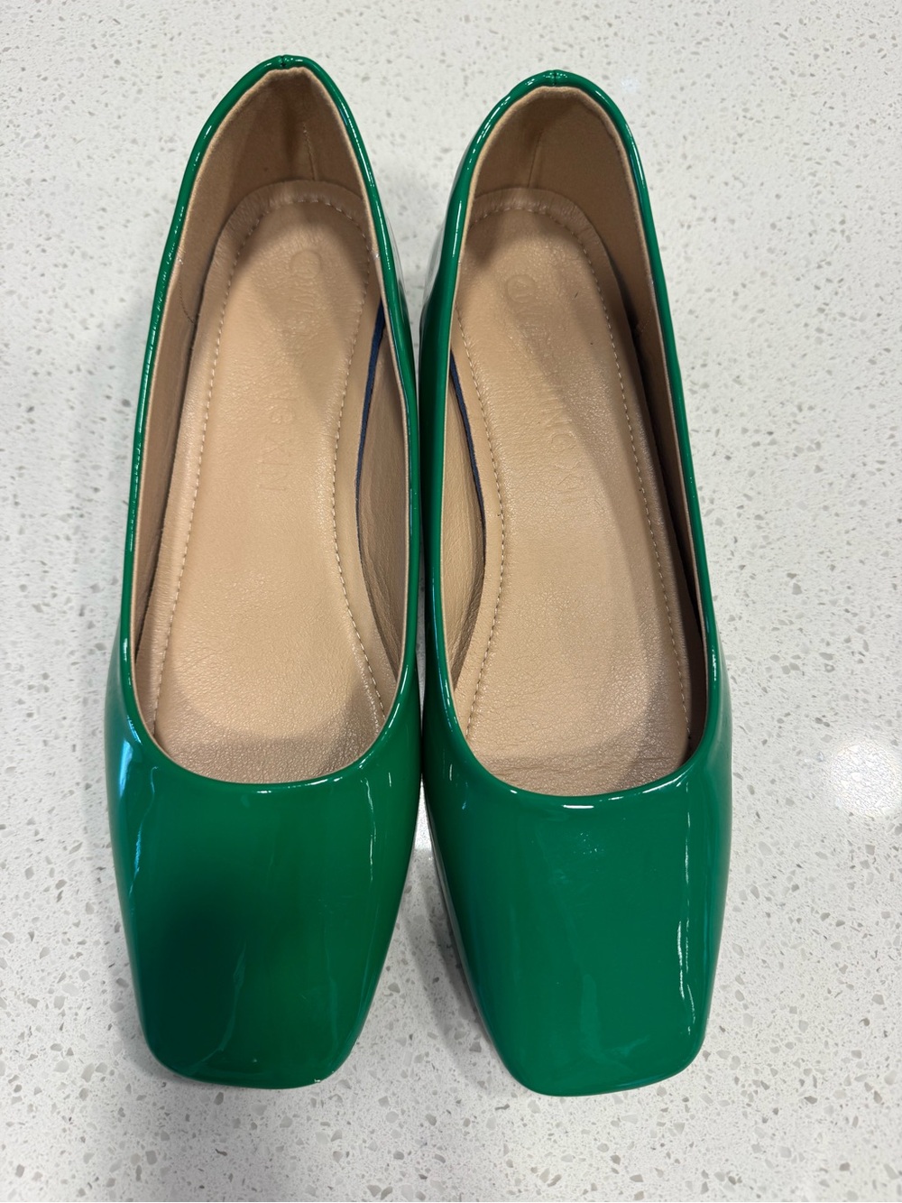 Wei Ming Xin Green Patent Leather Square Toe Pumps Size 41